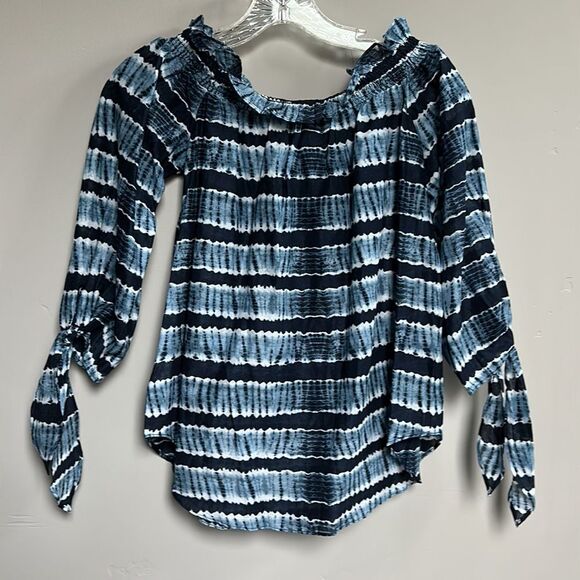 NWT Michael Kors Smocked Off Shoulder Chambray Stripes Chic & Polished Top S - Picture 9 of 13